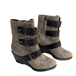 sorel leather wedge boot